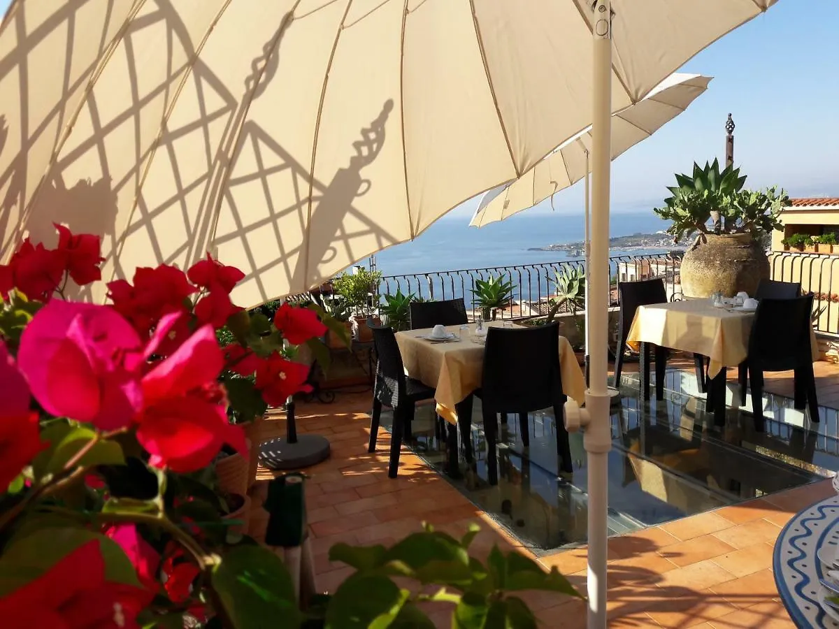 B&B Varo Taormina 0*,